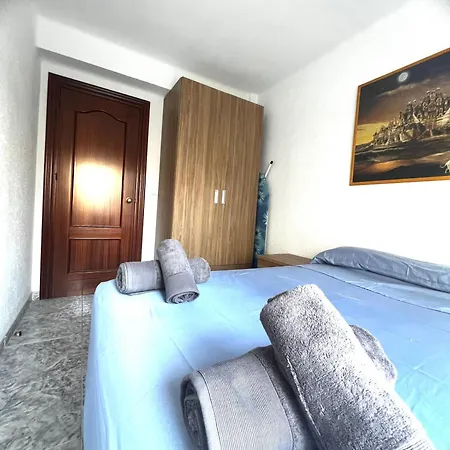Apartamento 3 Habitaciones En Torre Del Mar A 50 Metros De La Playa Exterior photo