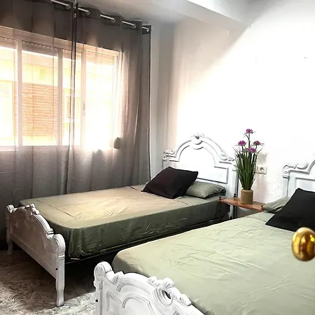 Apartamento 3 Habitaciones En Torre Del Mar A 50 Metros De La Playa Exterior photo